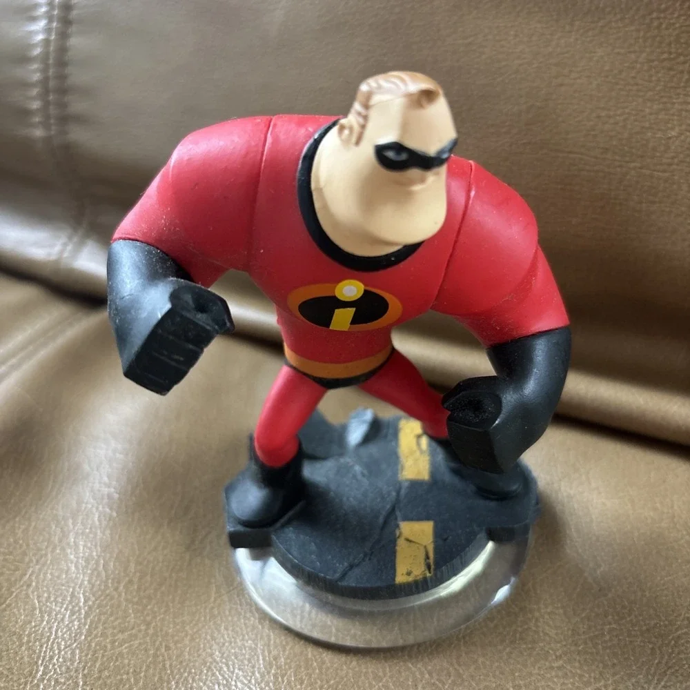 Wii Disney Infinity Lot 12 Characters and Game Base Pad‎ Mixed Lot + Manual